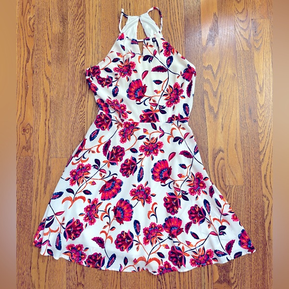 Express Dresses & Skirts - Express Floral Summer Dress